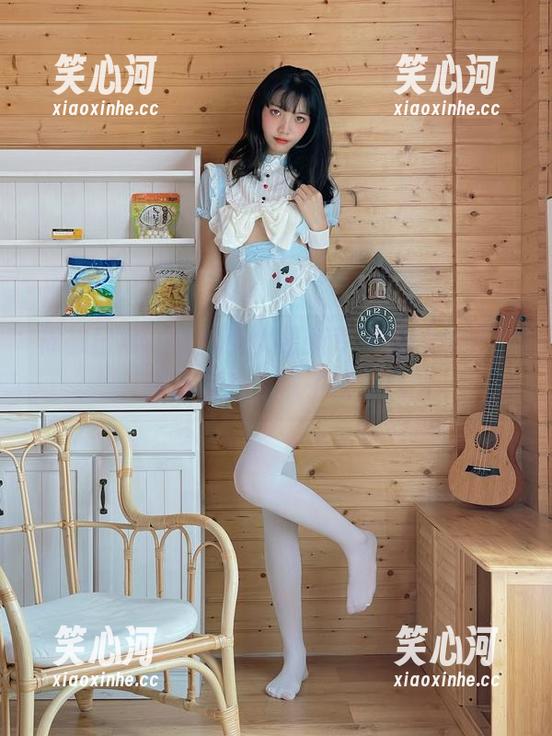 棉袜日常，西瓜少女最新专辑里的袜子，她简直是为袜子而生！