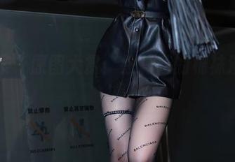 语画界 - 原图大赏：徐莉芝的棉袜漫游合集