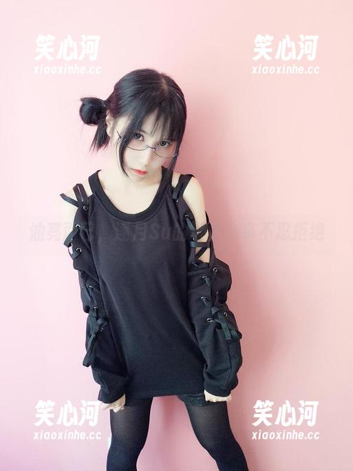 逐月Su 油亮而已,逐月Su的写真分享不忍拒绝