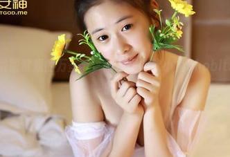 青豆客 - 跳脱常规的万圣节，图库里的歆小兔chobits是怎么看的？