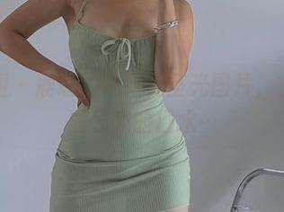 微密圈 - 鹿瑶的礼服无圣光图片，上面画满了我的口水…