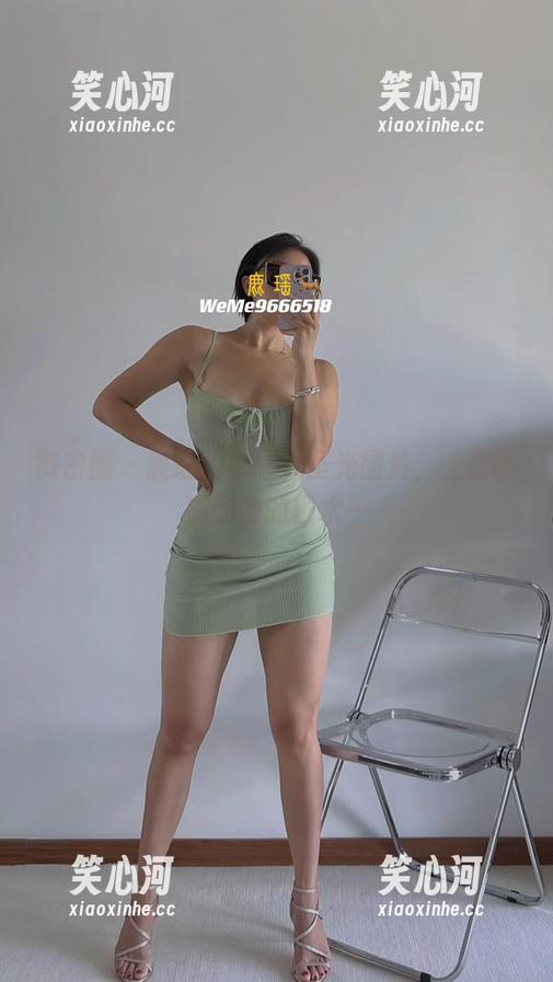微密圈 - 鹿瑶的礼服无圣光图片，上面画满了我的口水…